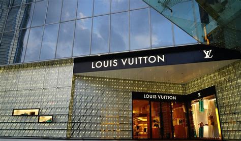 louis vuitton customer satisfaction|Louis Vuitton marketing.